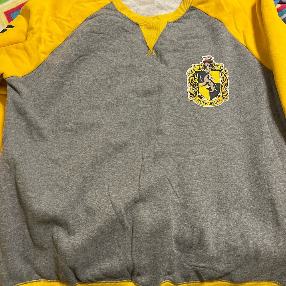 Hufflepuff™ Adult Crew Neck Sweatshirt